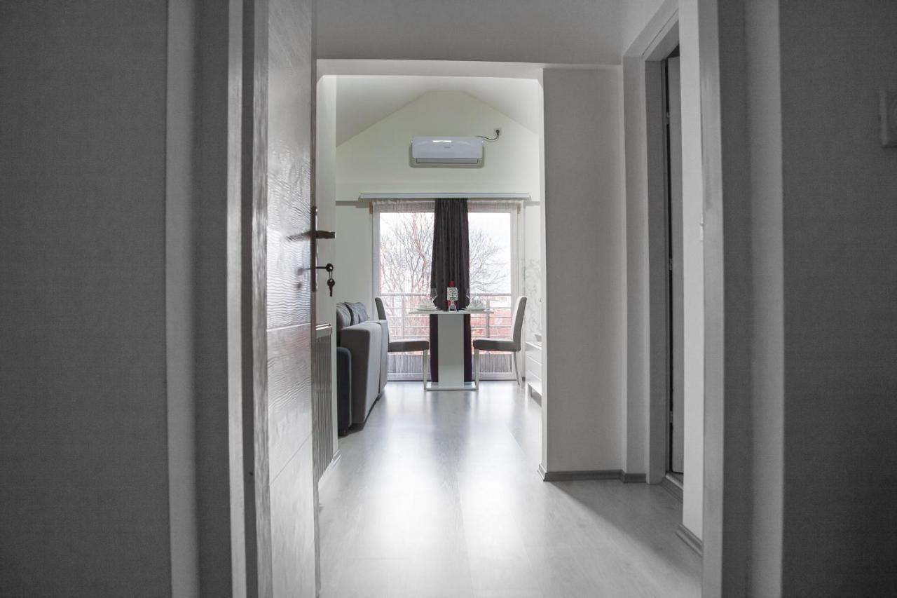 Family Apartmani Le Leskovac  Luaran gambar