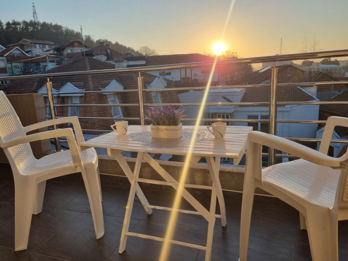 Family Apartmani Le Leskovac  Luaran gambar