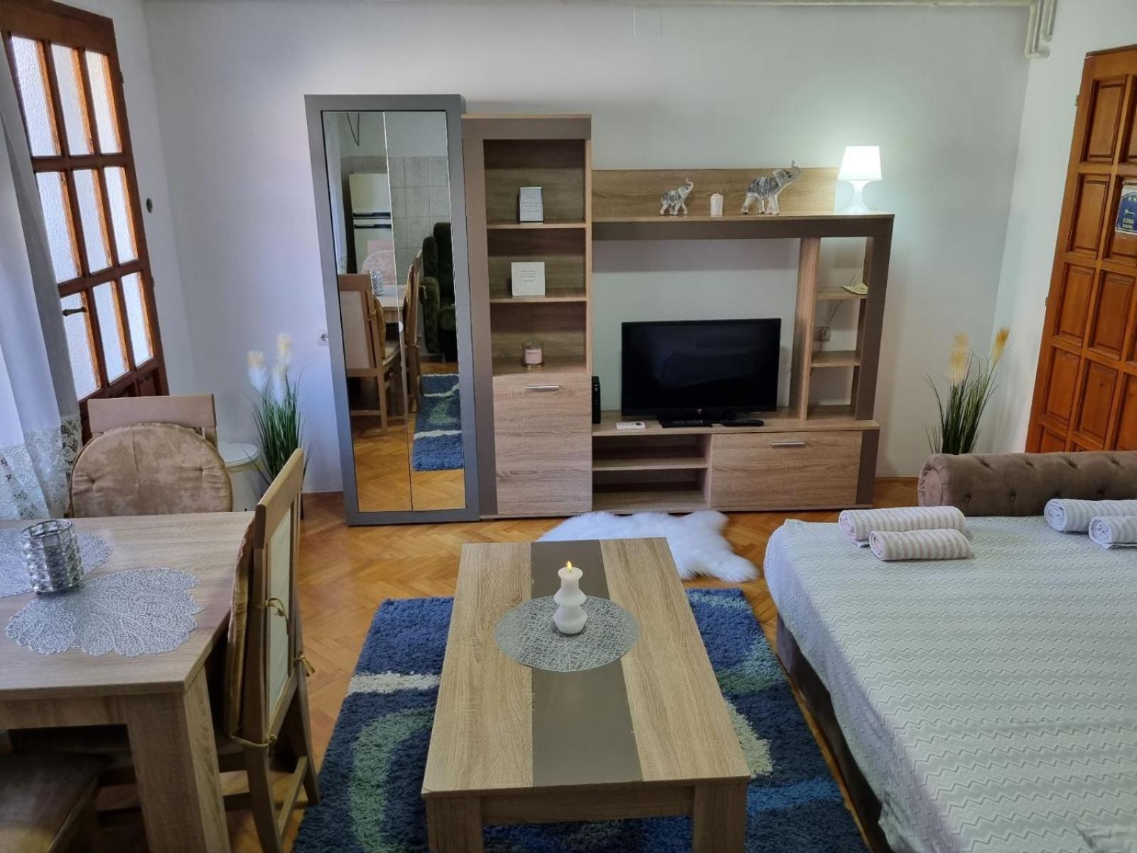 Family Apartmani Le Leskovac  Bilik gambar